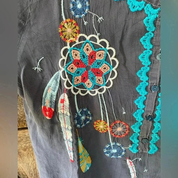 Size Small Johnny Was Dream Catcher Silky Embroidered Tunic 3/4 Sleeve - Picture 2 of 9